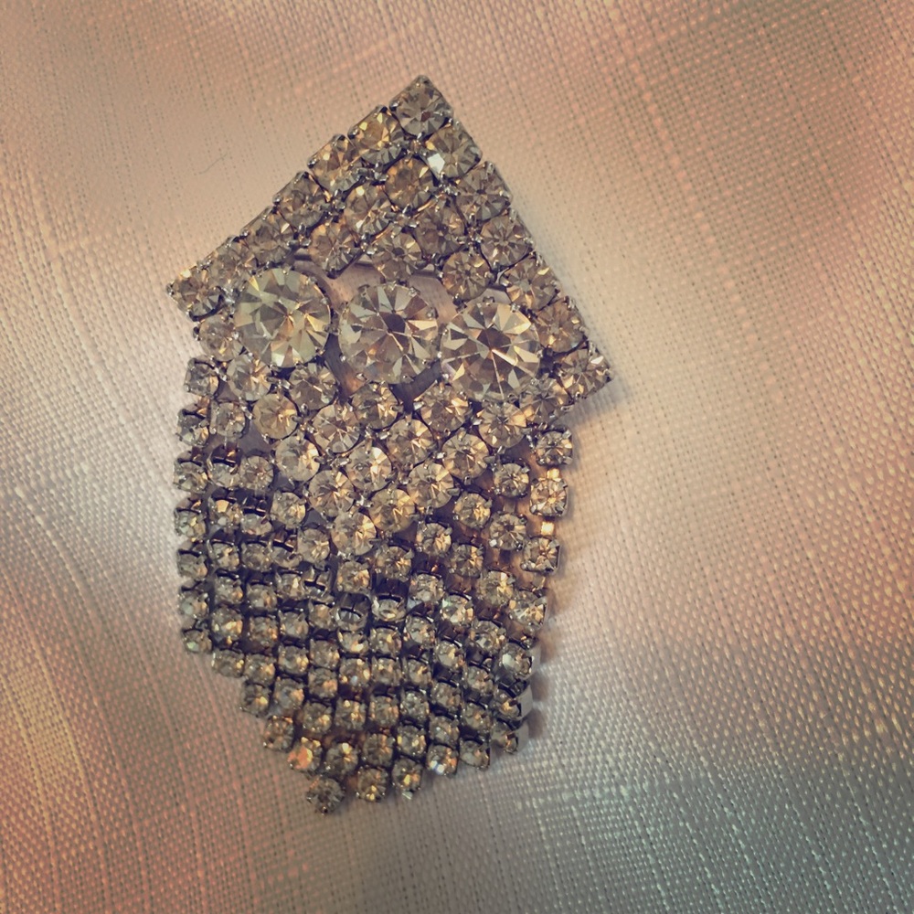 Brooch